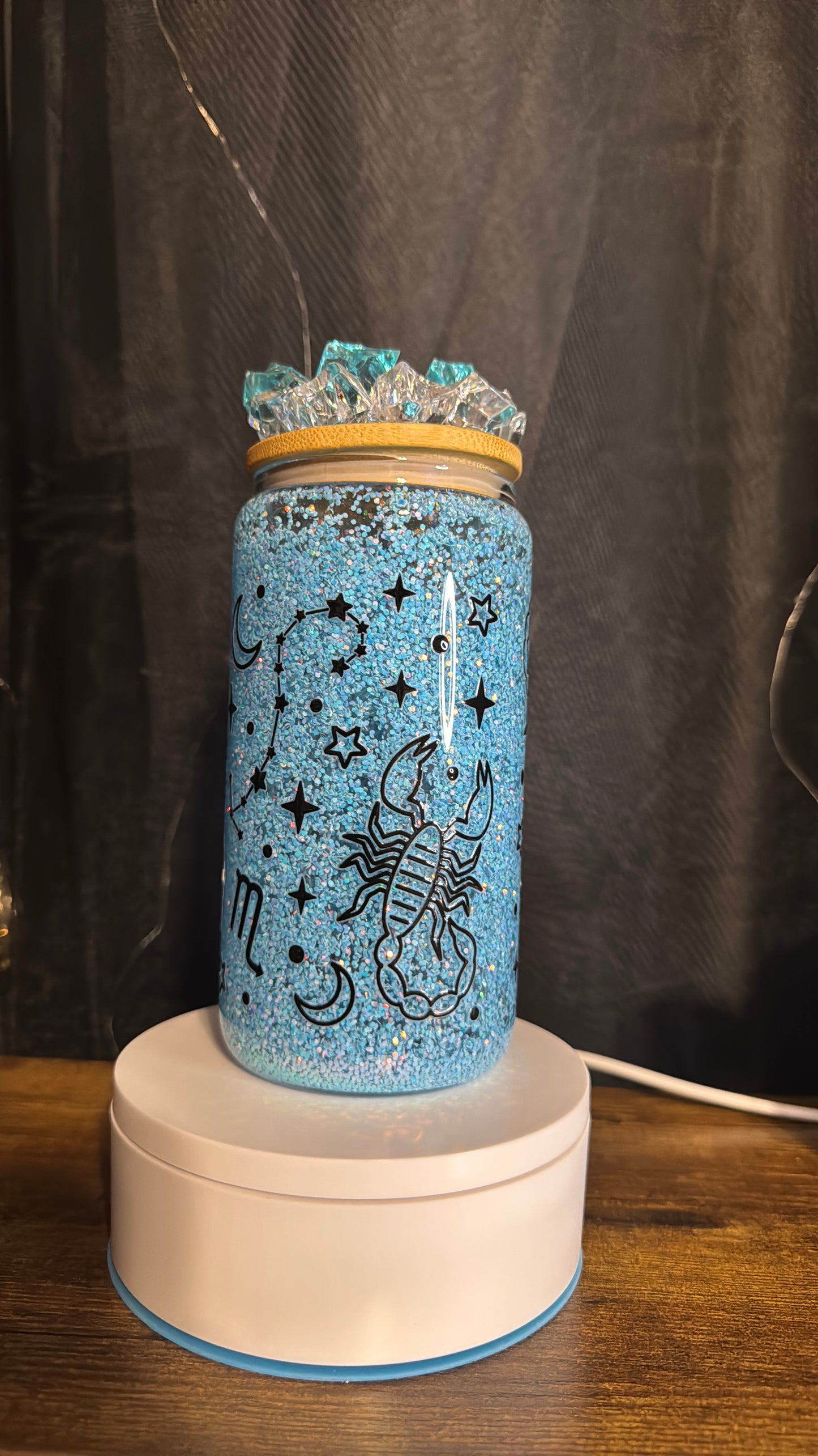 16oz Glass Blue Glitter Scorpio Cup